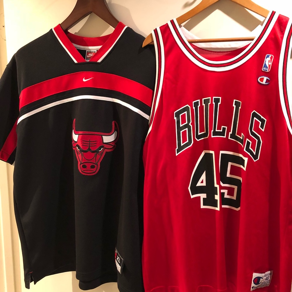 Champion + Nike Chicago Bulls XL bundle